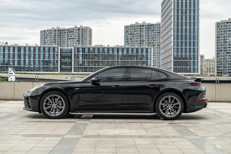 Porsche Panamera, 2025 — фото 4 из 12