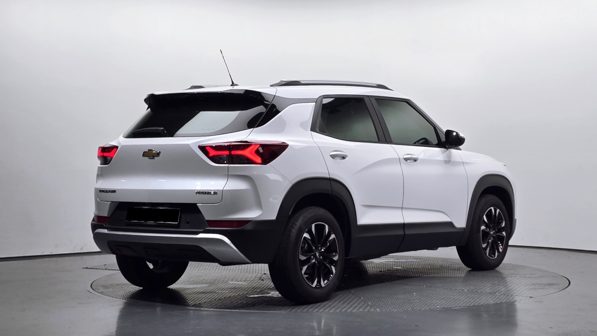 Chevrolet Trailblazer, 2023 — фото 2 из 12