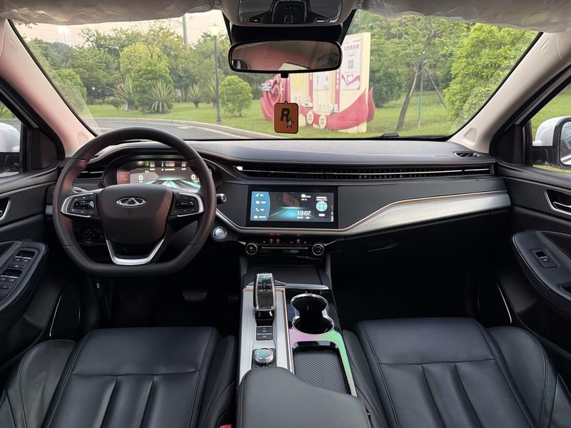 Chery Omoda S5 (Arrizo 5 Plus), 2022 — фото 8 из 12