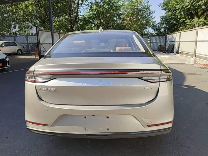 GAC Aion S Plus, 2024 — фото 6 из 9