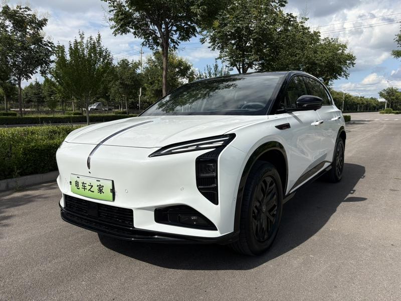 Hongqi EHS7 (Tiangong 08), 2025 — купить в Рязани под ключ