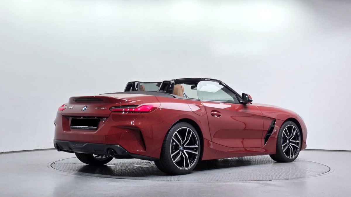 BMW Z4, 2025 — фото 2 из 12