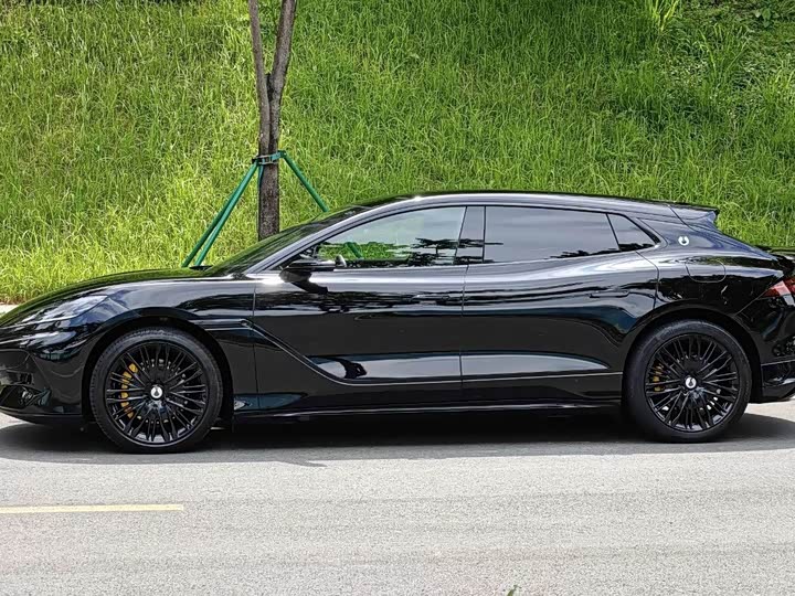Denza Z9GT, 2024 — фото 6 из 9