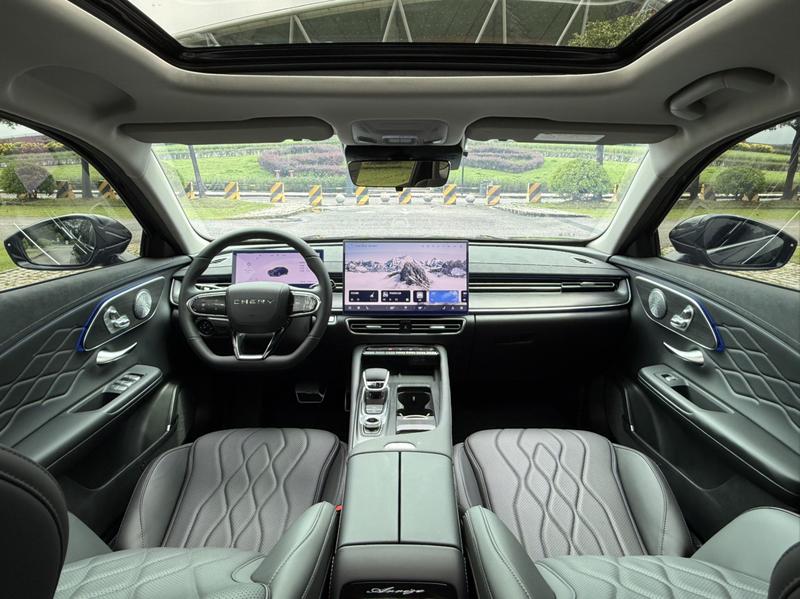 Chery Arrizo 8 Pro, 2025 — фото 9 из 12