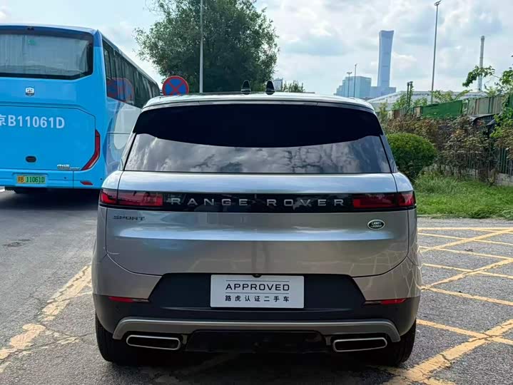 Land Rover Range Rover Sport, 2025 — фото 4 из 9