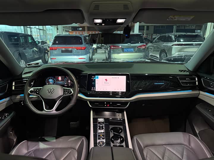 Volkswagen Teramont Pro, 2024 — фото 7 из 9