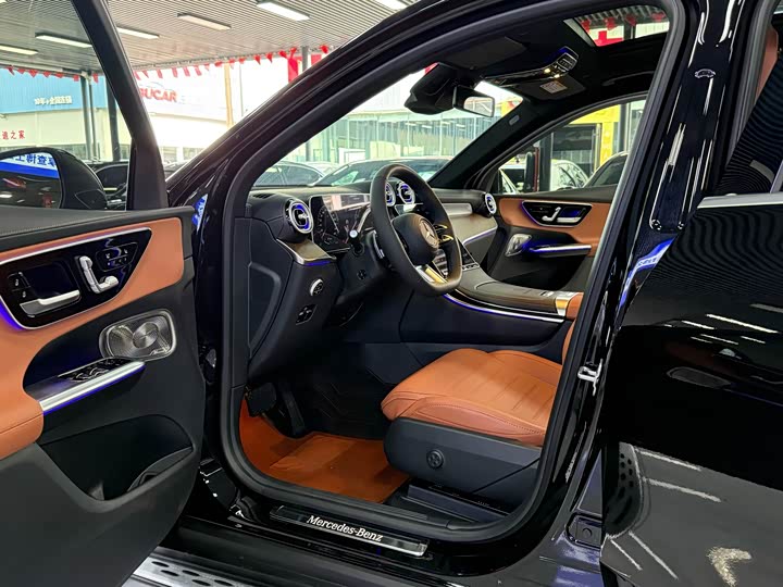 Mercedes-Benz GLC-Class, 2025 — фото 4 из 9
