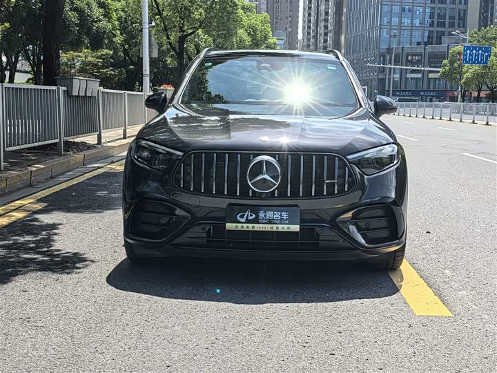 Mercedes-Benz GLC-Class AMG, 2025 — фото 2 из 9