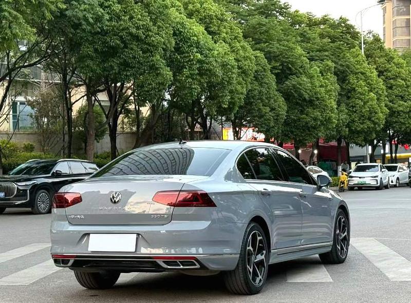 Volkswagen Magotan, 2022 — фото 6 из 10