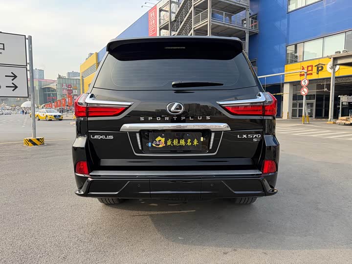 Lexus LX, 2022 — фото 5 из 9
