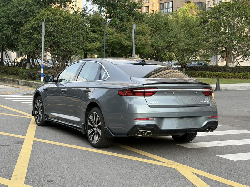 Geely Preface, 2025 — фото 4 из 11
