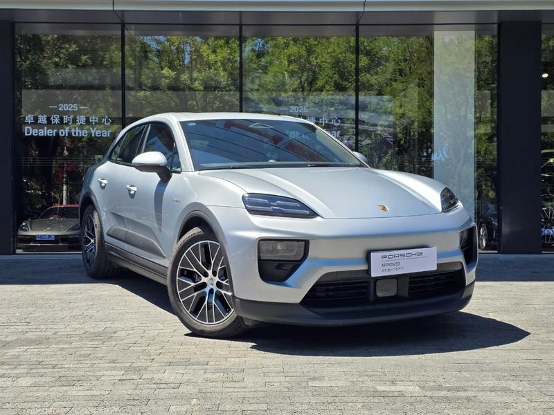 Porsche Macan EV, 2025 — фото 3 из 10