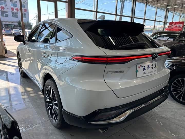 Toyota Venza, 2023 — фото 4 из 9