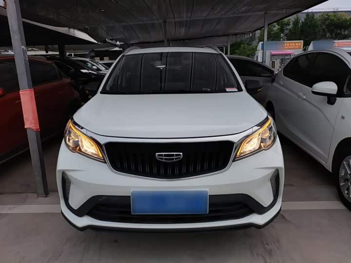 Geely Vision X3, 2021 — фото 3 из 9