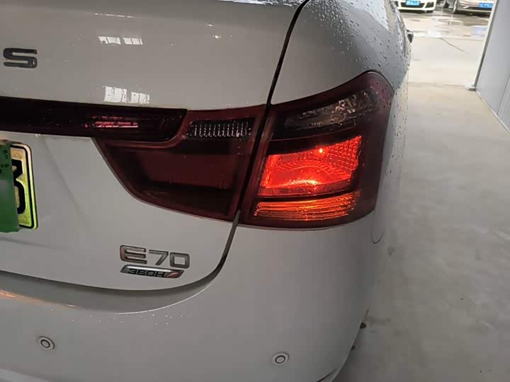 Dongfeng Aeolus E70, 2026 — фото 8 из 9