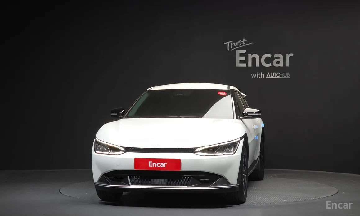 Kia EV6, 2022 — фото 3 из 12