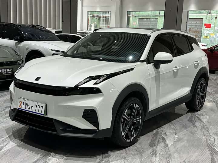 Lynk & Co 06 EM-P Hybrid, 2023 — купить в Чебоксарах под ключ
