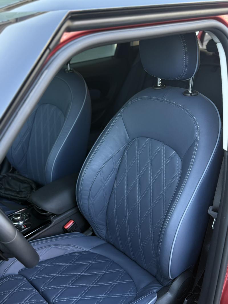 Mini Clubman, 2022 — фото 10 из 12