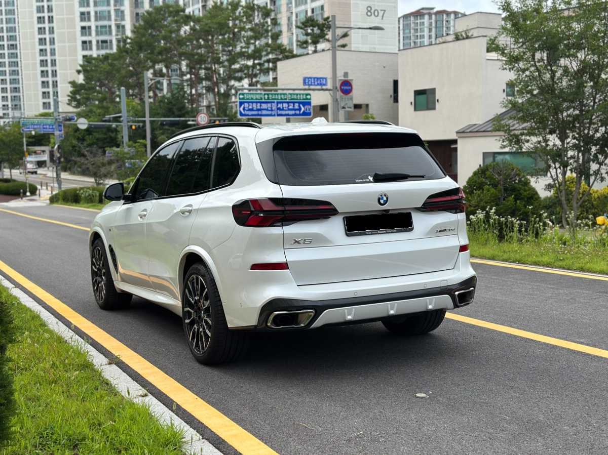 BMW X5, 2025 — фото 2 из 12