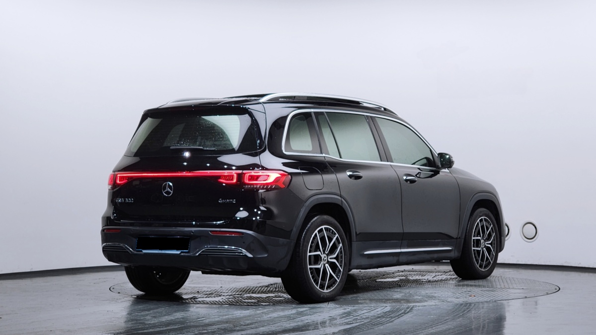 Mercedes-Benz EQB, 2023 — фото 2 из 12