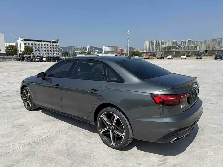 Audi A4L, 2024 — фото 9 из 9