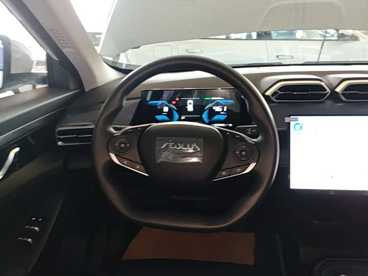 Dongfeng Aeolus Sky EV01, 2025 — фото 7 из 9