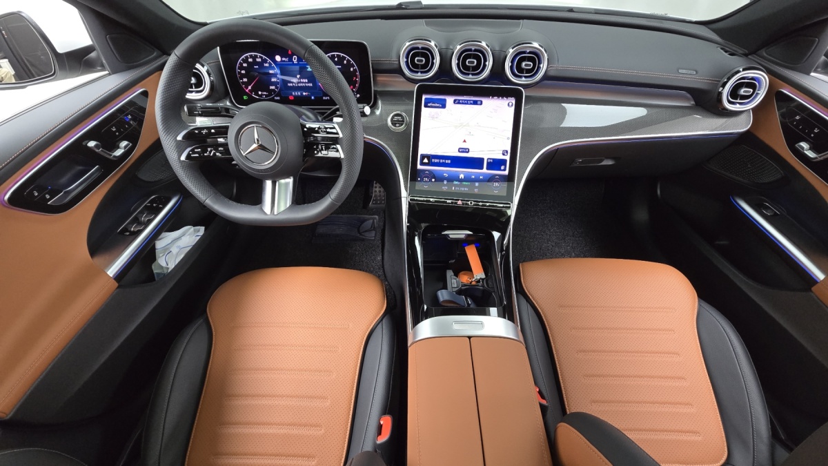 Mercedes-Benz C-Class, 2025 — фото 6 из 12