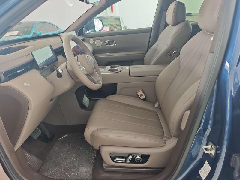 Dongfeng Yipai M8, 2026 — фото 9 из 12