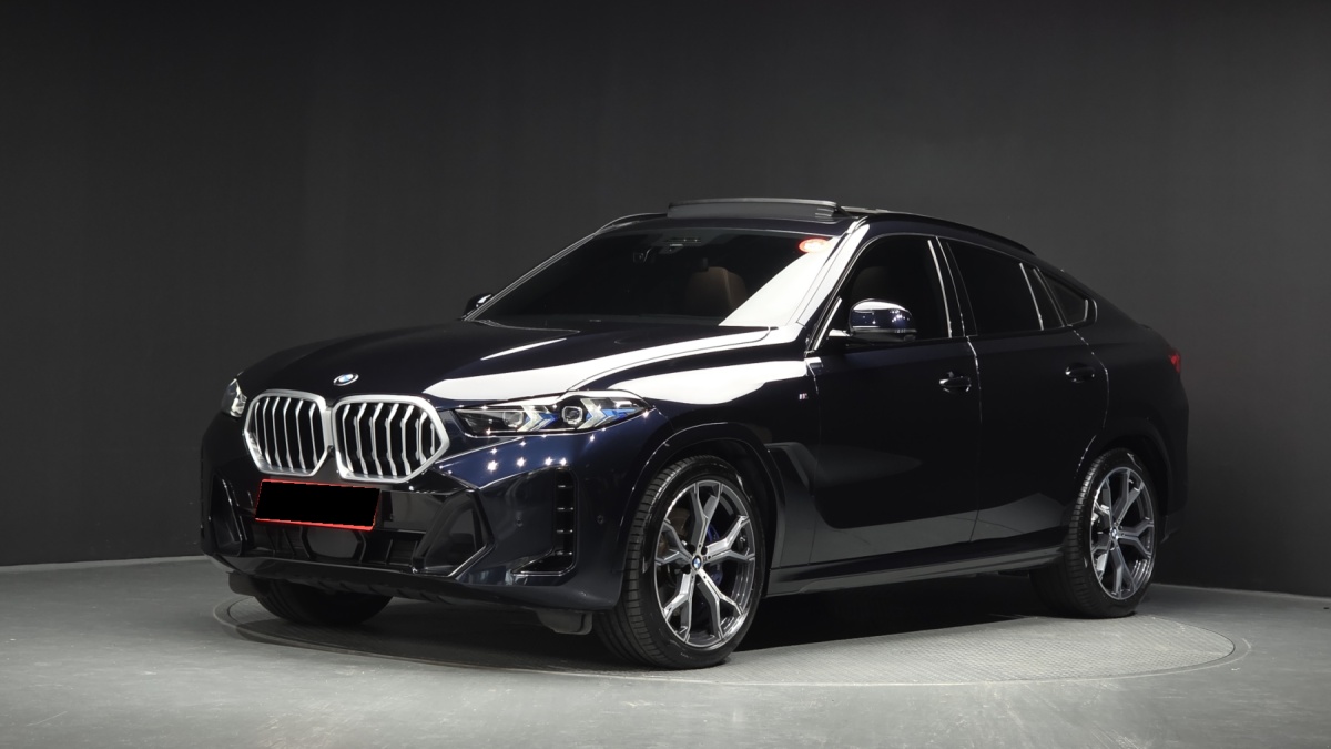 BMW X6, 2023 — купить в Ульяновске под ключ