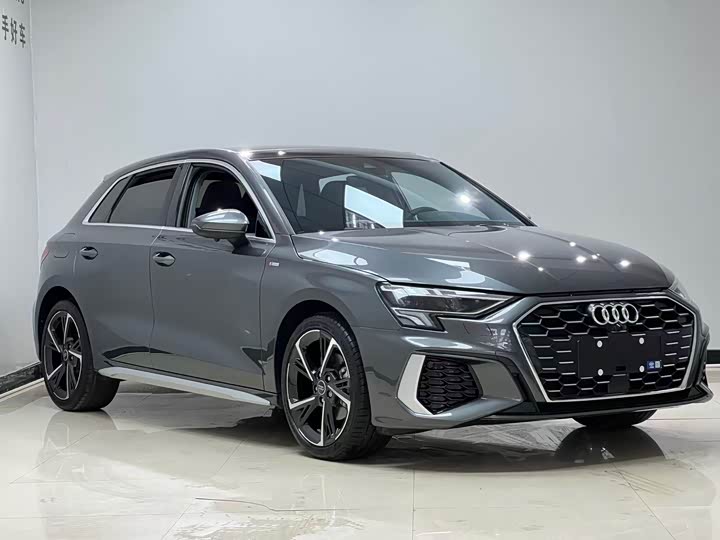 Audi A3, 2023 — фото 3 из 9