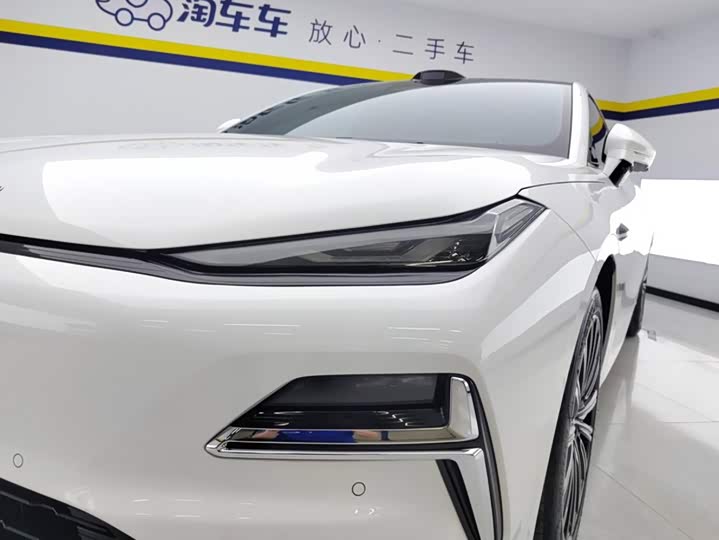 Geely Galaxy Starshine 8 EM-i, 2025 — фото 5 из 9