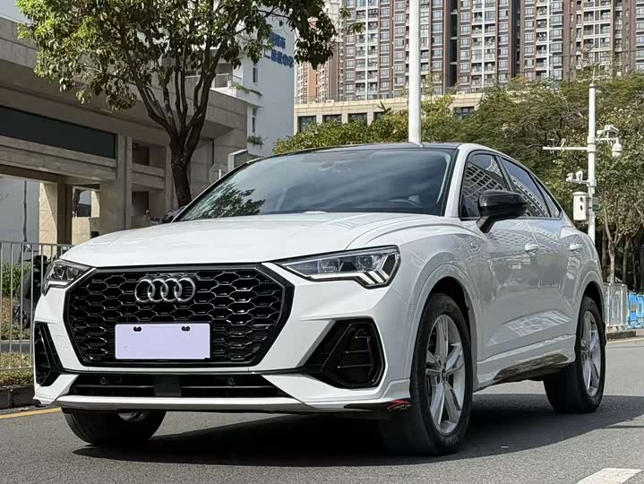 Audi Q3 Sportback, 2022 — купить в Санкт-Петербурге под ключ