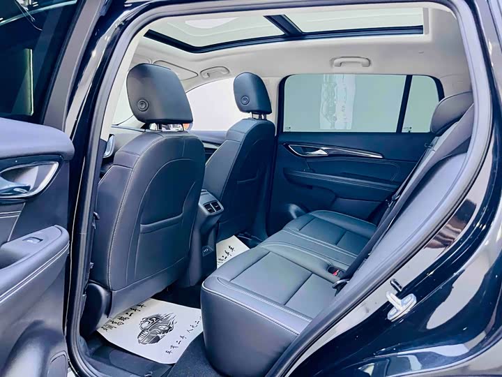 Buick Envision Plus, 2022 — фото 7 из 9