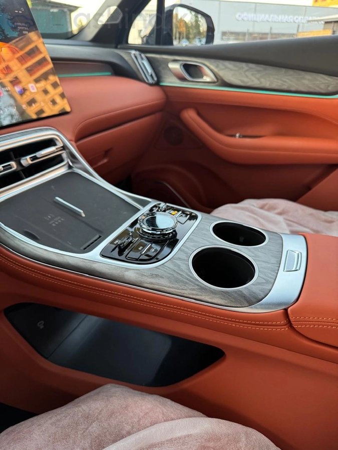 Geely Galaxy M7, 2026 — фото 9 из 12