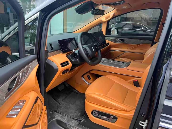 Wey 80 Hybrid, 2025 — фото 6 из 9