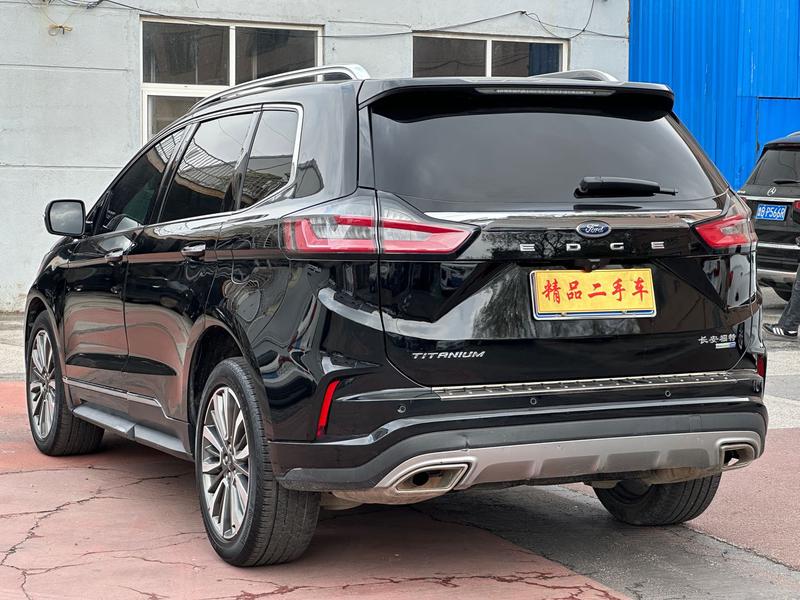 Ford Edge, 2022 — фото 4 из 12