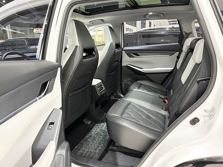 Changan CS75 Plus, 2023 — фото 6 из 9
