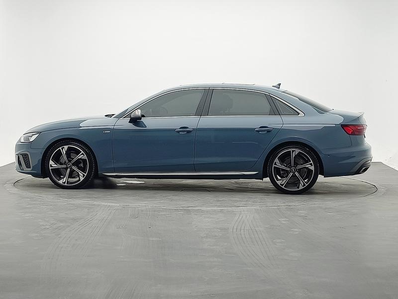 Audi A4L, 2022 — фото 4 из 12