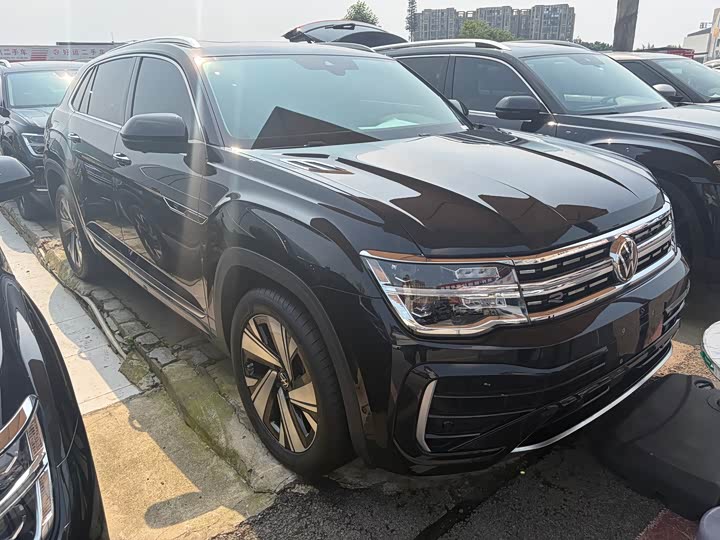 Volkswagen Teramont X, 2025 — фото 2 из 9