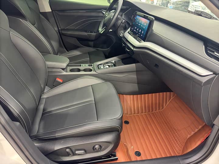 Skoda Octavia Pro, 2022 — фото 8 из 9