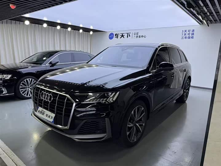 Audi Q7, 2023 — купить в Брянске под ключ