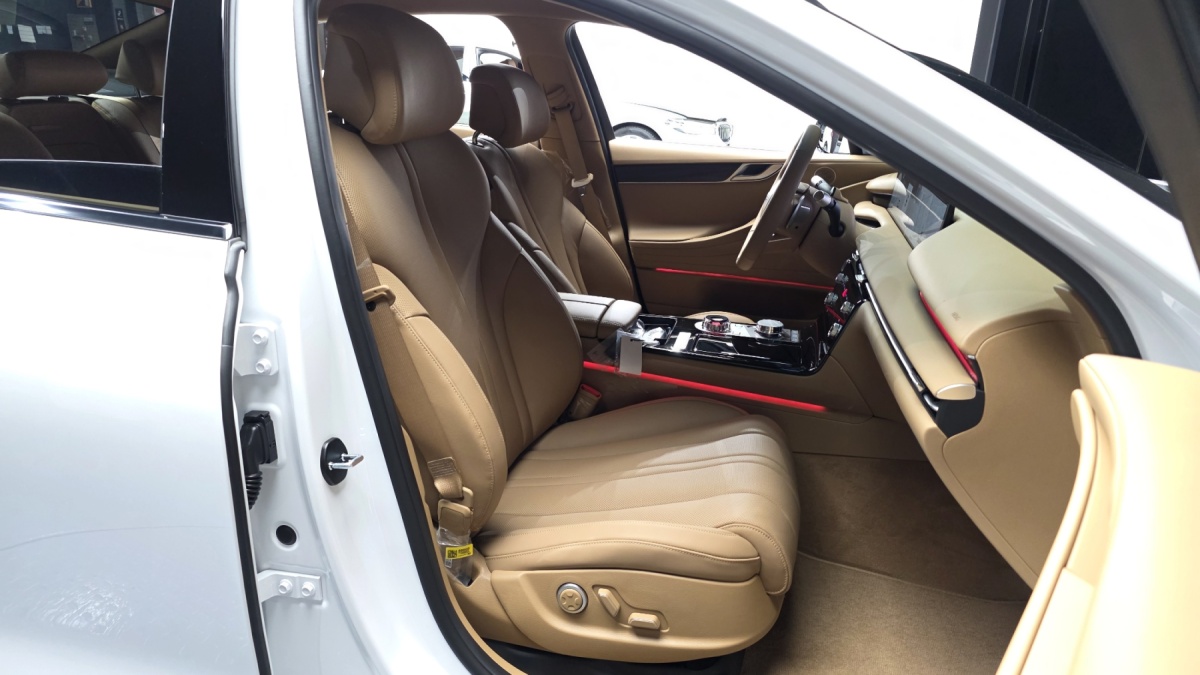 Genesis G80, 2025 — фото 10 из 12