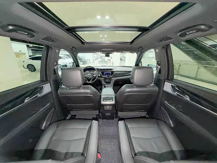 Cadillac XT6, 2022 — фото 6 из 9