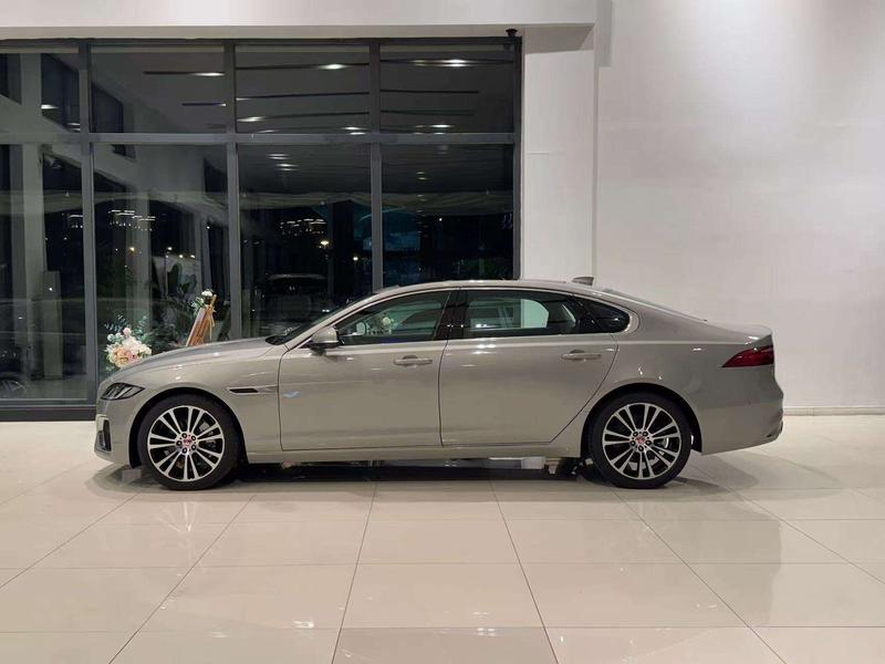Jaguar XF L, 2025 — фото 3 из 12