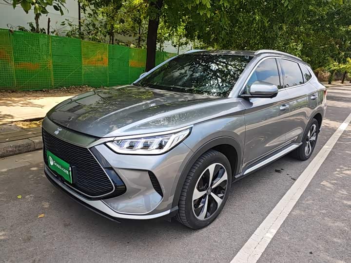 BYD Song Plus Hybrid/EV, 2023 — купить в Брянске под ключ