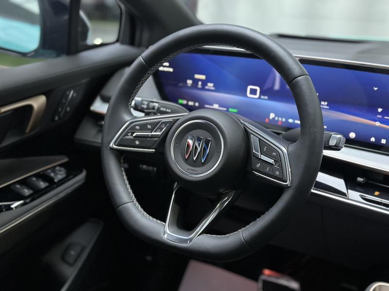 Buick Electra E4, 2024 — фото 7 из 10