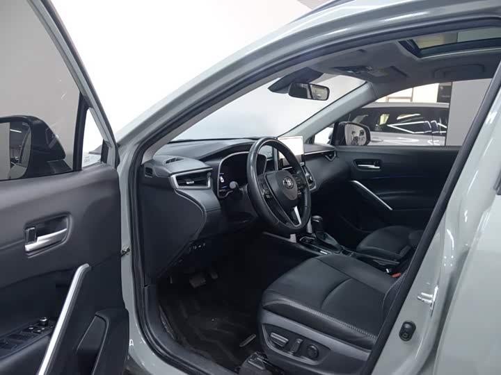 Toyota Corolla Cross, 2021 — фото 9 из 9