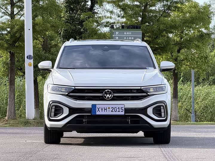 Volkswagen T-Roc, 2023 — фото 2 из 9