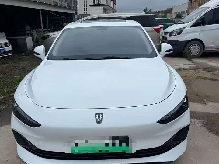 Roewe D7, 2024 — фото 3 из 9