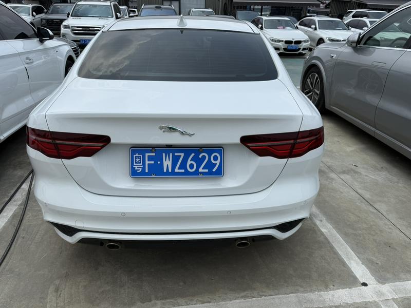 Jaguar XE L, 2022 — фото 5 из 12